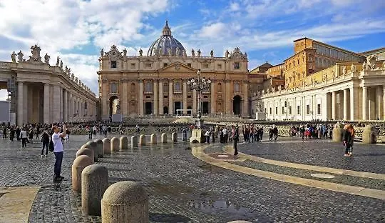 Pensión Hotel Loveit - Roma - Piazza Della Maddalena